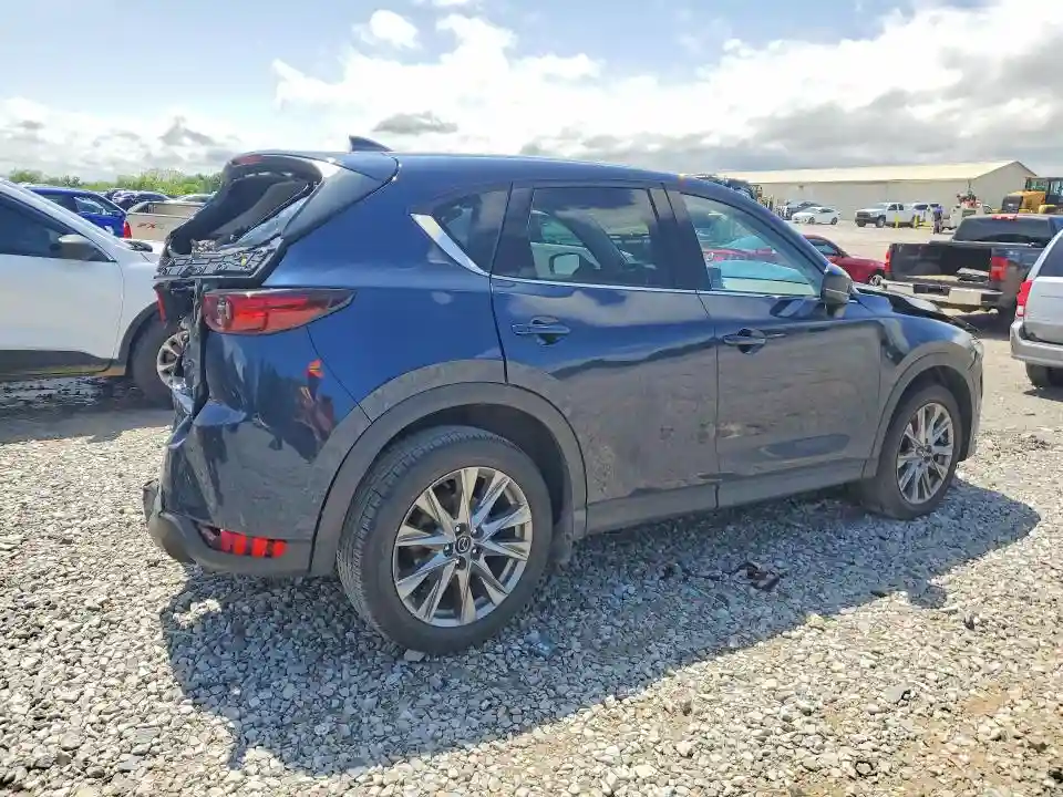 JM3KFBDM5M1398152 2021 MAZDA CX-5-2