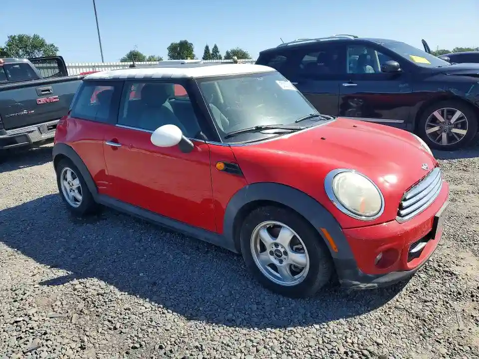 WMWSU3C51BT092921 2011 MINI COOPER-3