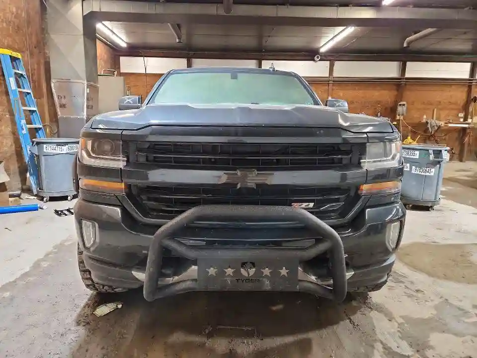 1GCVKREC5HZ252468 2017 CHEVROLET SILVERADO-4