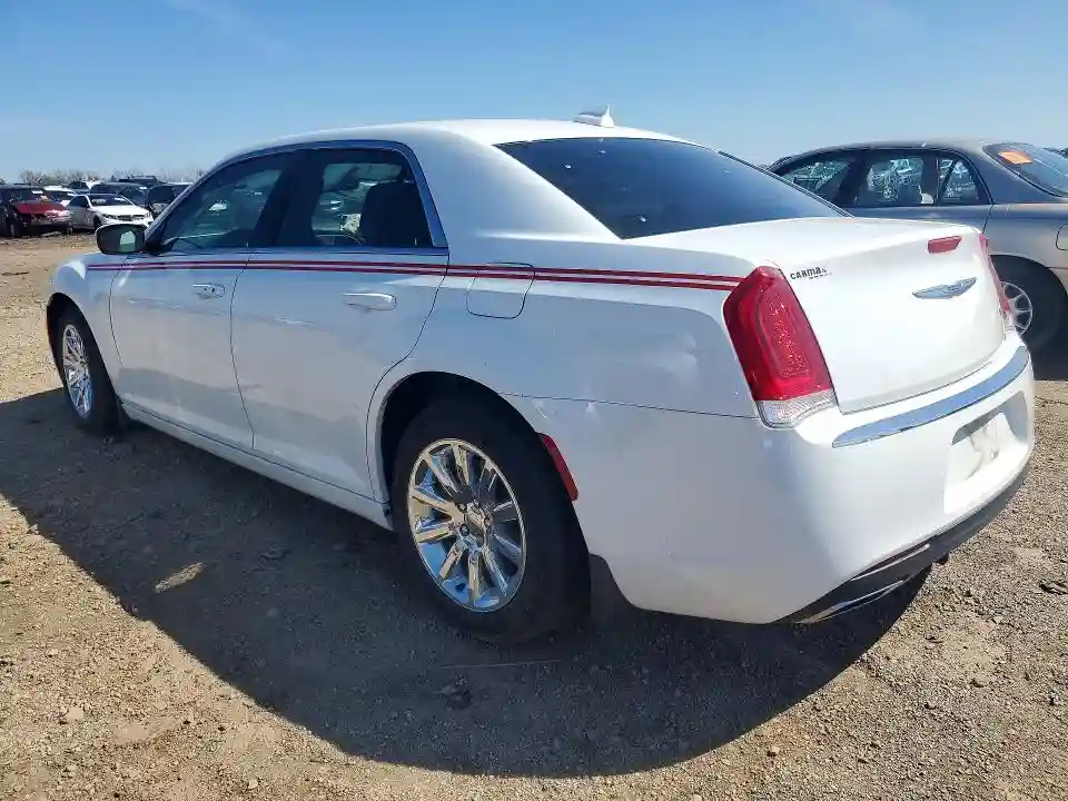 2C3CCAAGXKH651399 2019 CHRYSLER 300-1