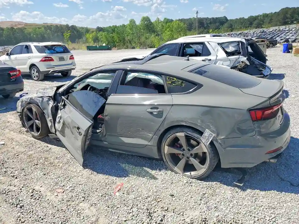 WAUB4CF52KA034551 2019 AUDI S5/RS5-1