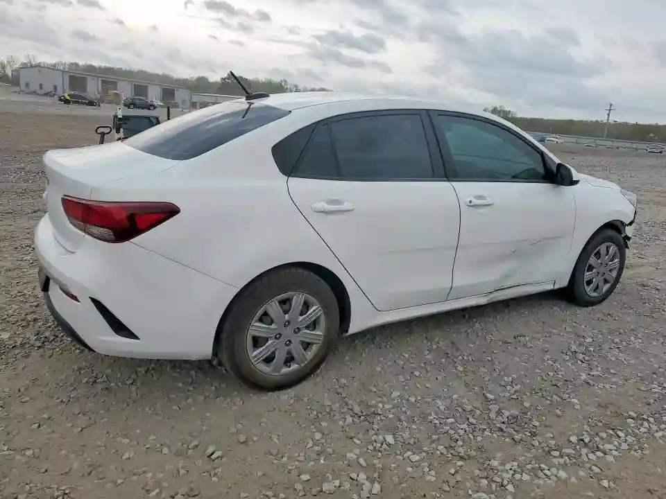 3KPA24AD4NE464026 2022 KIA RIO-2
