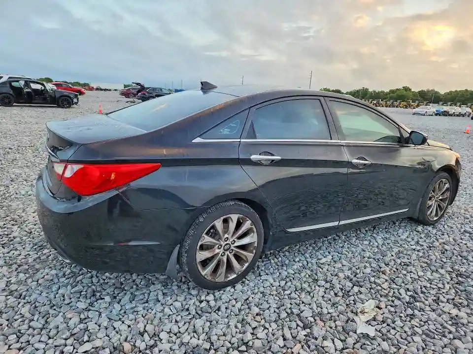 5NPEC4AC9DH583237 2013 HYUNDAI SONATA-2
