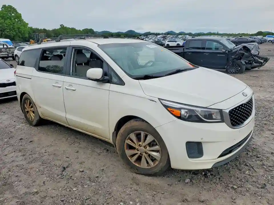 KNDMB5C14G6208712 2016 KIA SEDONA-3