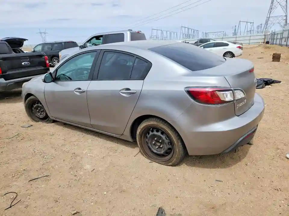 JM1BL1UGXB1384024 2011 MAZDA 3-1