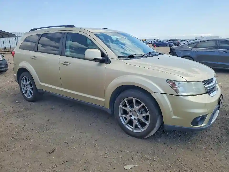 3D4PH1FG0BT561227 2011 DODGE JOURNEY-3