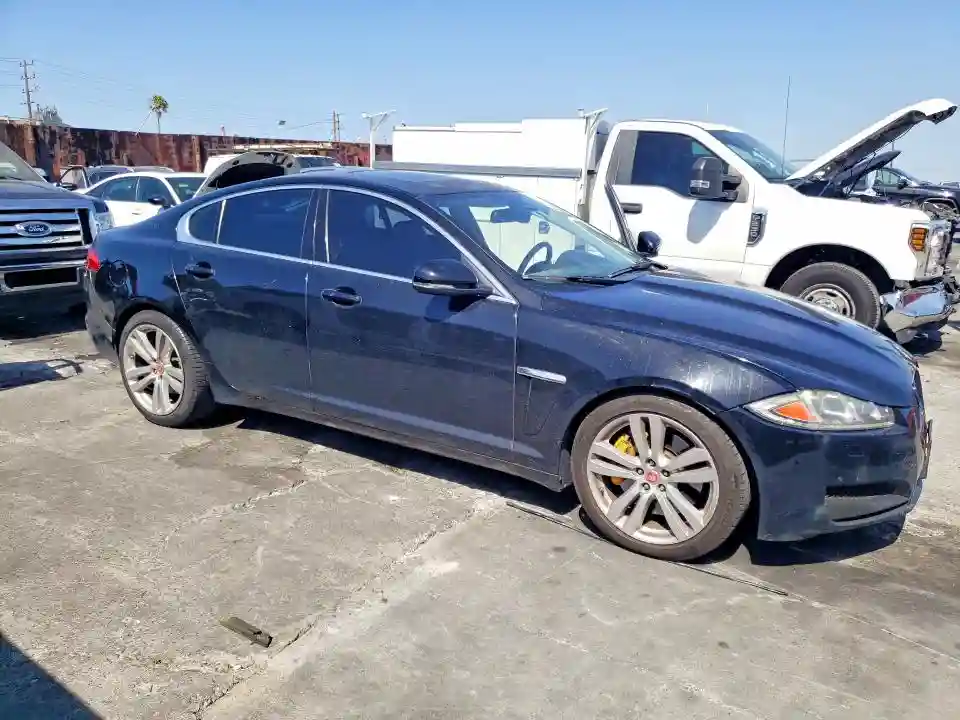 SAJWA0FB7CLS29005 2012 JAGUAR XF-3