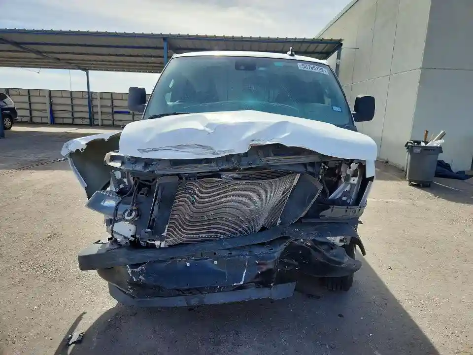 1GCZGHFP0R1254188 2024 CHEVROLET EXPRESS-4