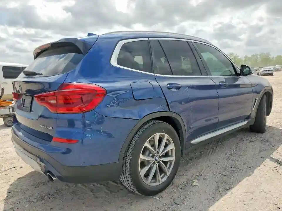 5UXTR7C55KLE88819 2019 BMW X3-2
