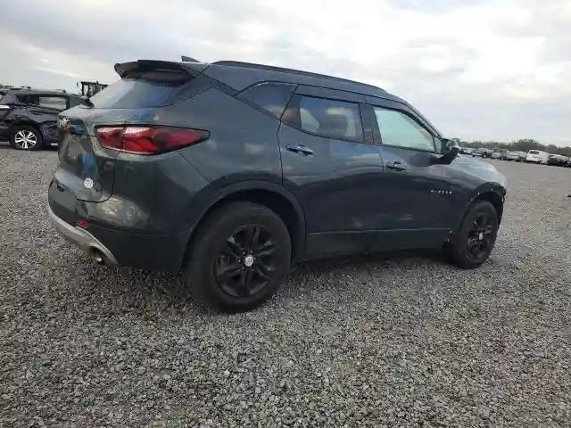 3GNKBCRS3KS630669 2019 CHEVROLET BLAZER-2
