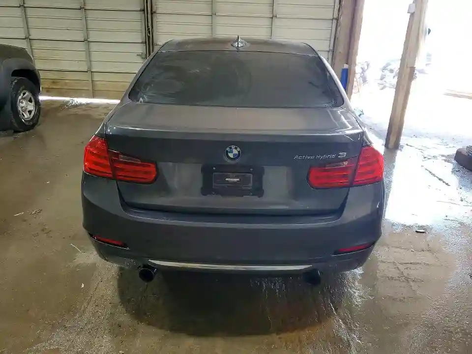WBA3F9C55DF145090 2013 BMW 1 SERIES-5