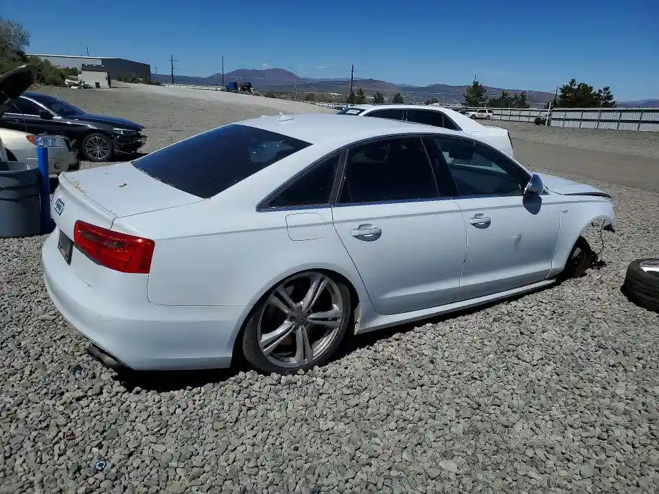 WAUJ2AFC4DN022224 2013 AUDI S6/RS6-2