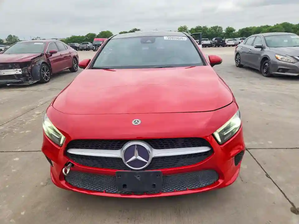 WDD3G4EBXKW017453 2019 MERCEDES BENZ A-CLASS-4