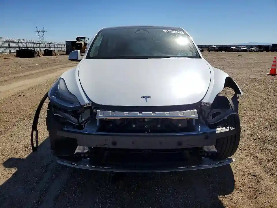7SAYGDEE7PA034748 2023 TESLA MODEL Y-4