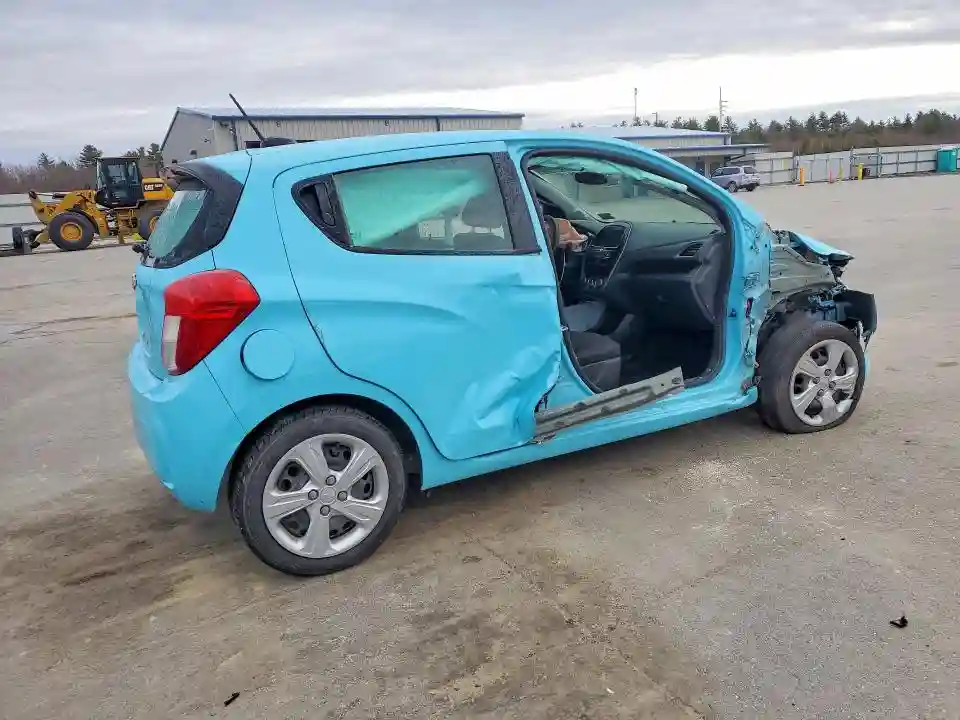KL8CA6SA3NC036458 2022 CHEVROLET SPARK-2