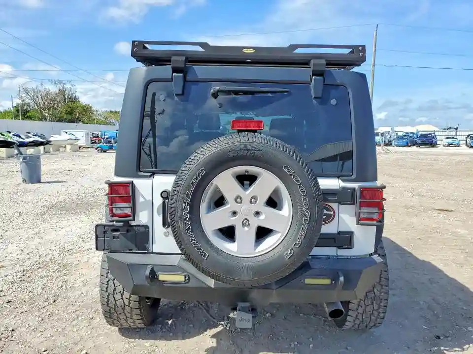 1C4BJWDG1JL807059 2018 JEEP WRANGLER-5