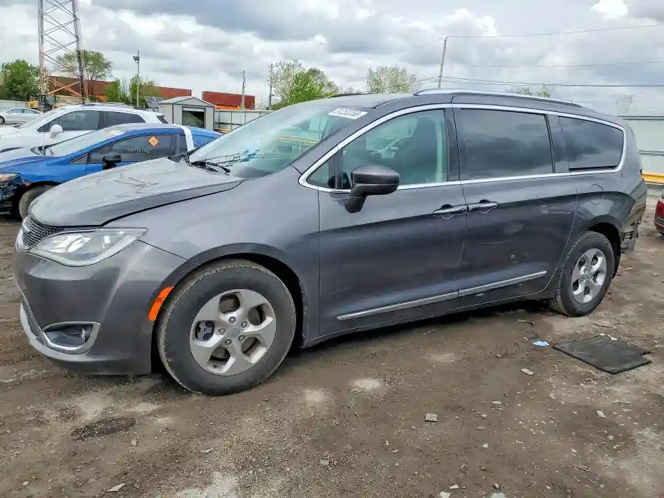 2C4RC1EG3HR628243 2017 CHRYSLER PACIFICA-0