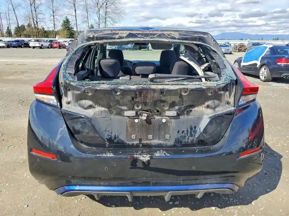 1N4AZ1BV4NC562648 2022 NISSAN LEAF-5
