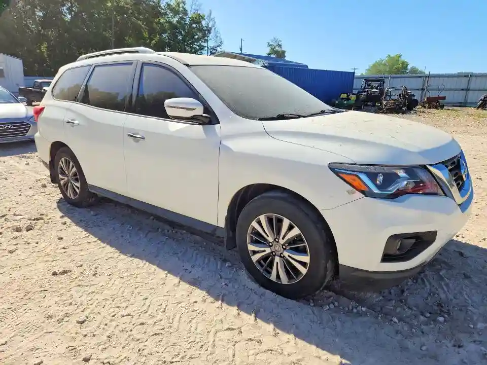 5N1DR2MN7HC604319 2017 NISSAN PATHFINDER-3