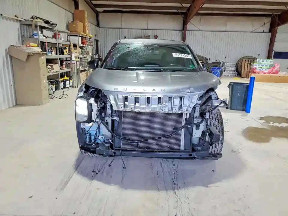 JA4J4UA81NZ068728 2022 MITSUBISHI OUTLANDER-4