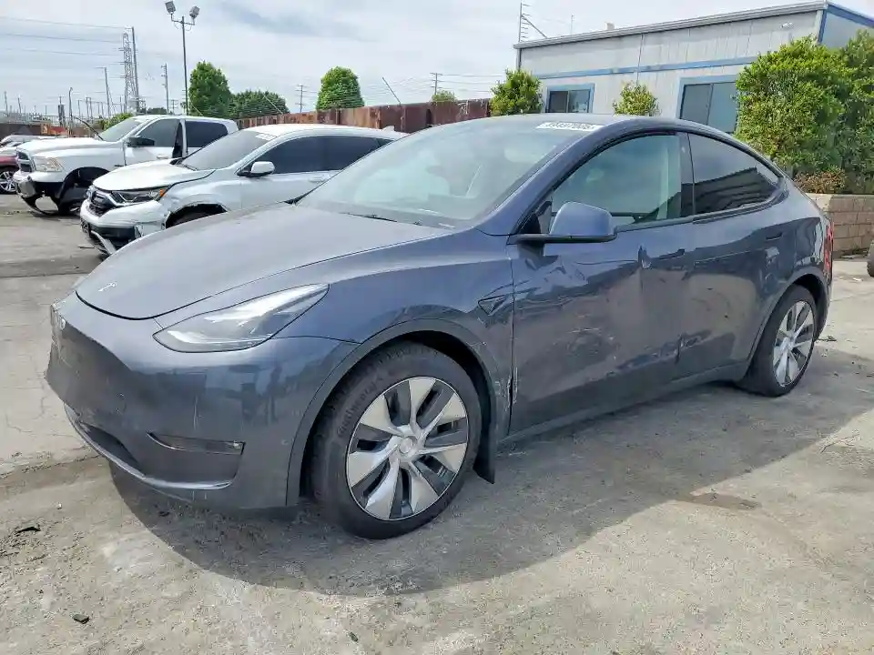 7SAYGAEE5NF517153 2022 TESLA MODEL Y-0