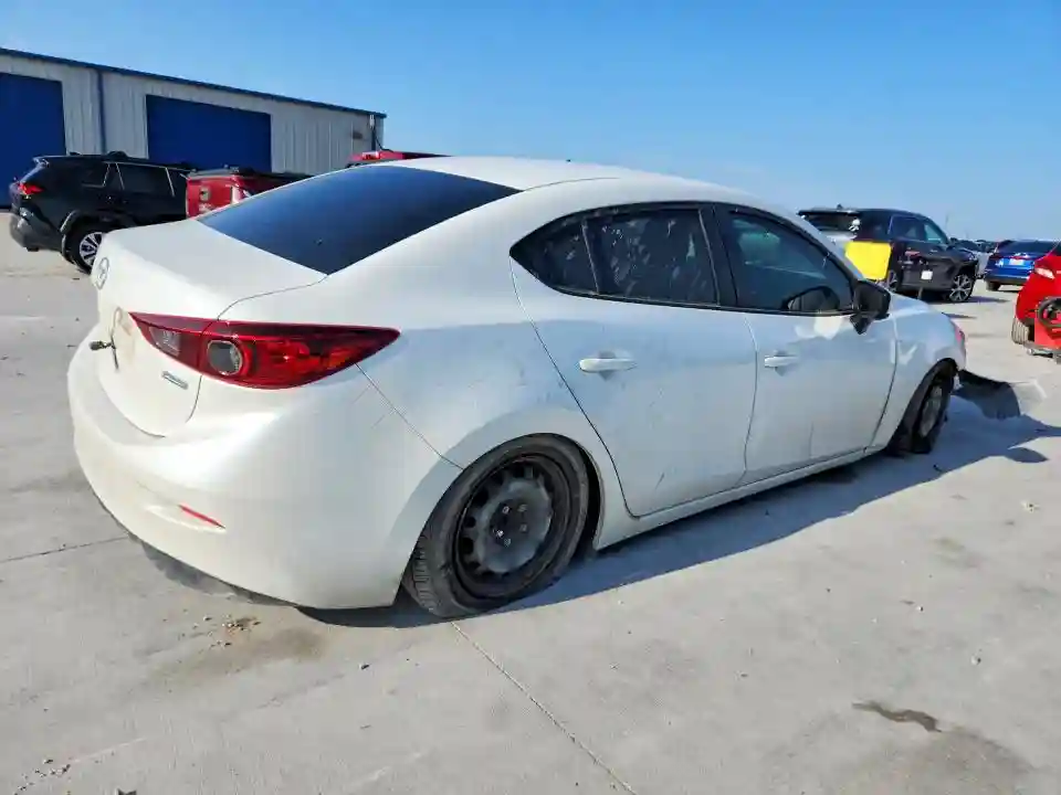 3MZBM1U71FM230725 2015 MAZDA 3-2