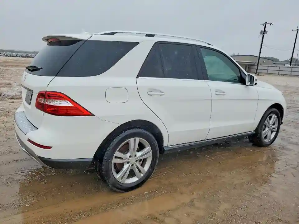 4JGDA5JB5FA462757 2015 MERCEDES-BENZ M-CLASS-2