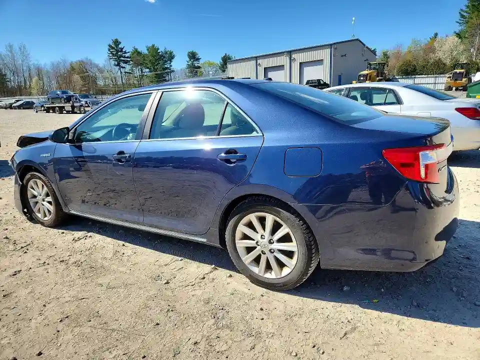 4T1BD1FK0EU123045 2014 TOYOTA CAMRY SOLA-1