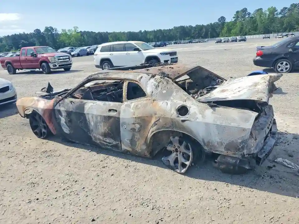 2C3CDZAGXHH501281 2017 DODGE CHALLENGER-1