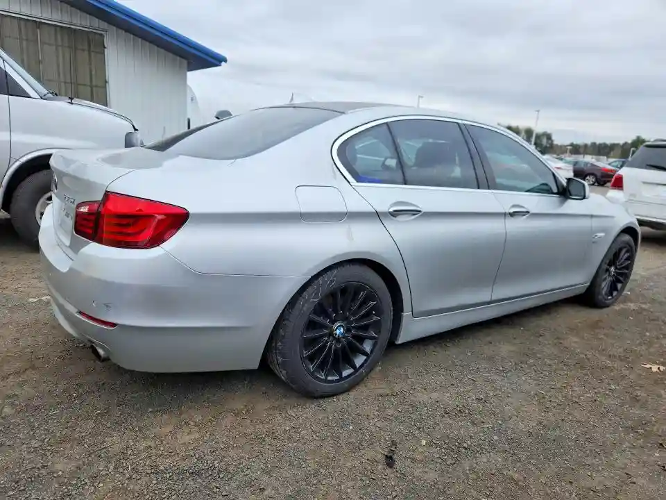 WBAFU7C50CDU56671 2012 BMW 5 SERIES-2