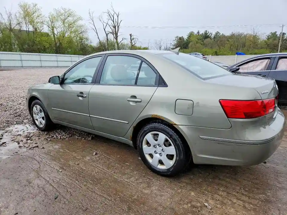 5NPET4AC7AH646007 2010 HYUNDAI SONATA-1