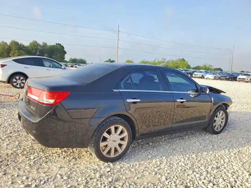 3LNHL2GC3BR773775 2011 LINCOLN MKZ-2