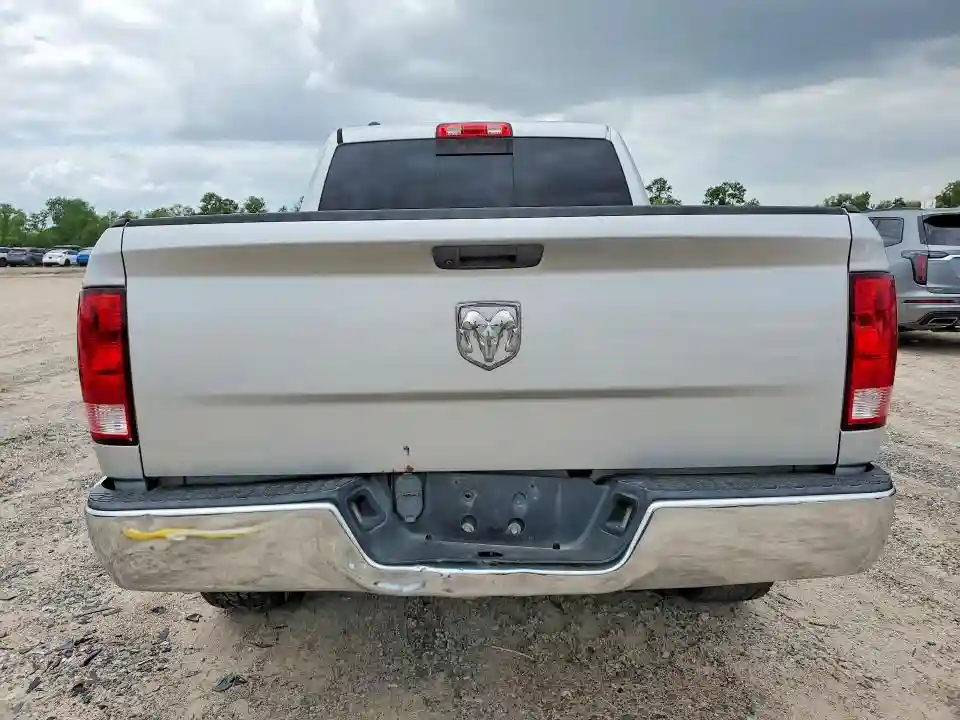 1C6RR7TT9KS510745 2019 RAM 1500-5