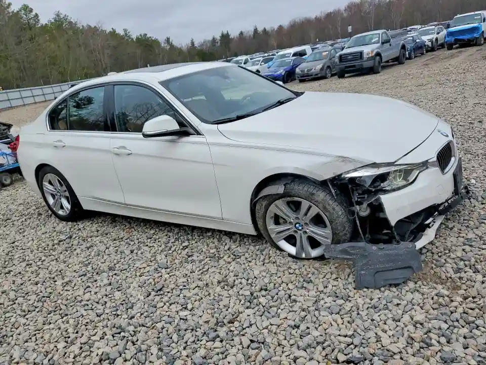 WBA8D9G3XHNU62153 2017 BMW 3 SERIES-3