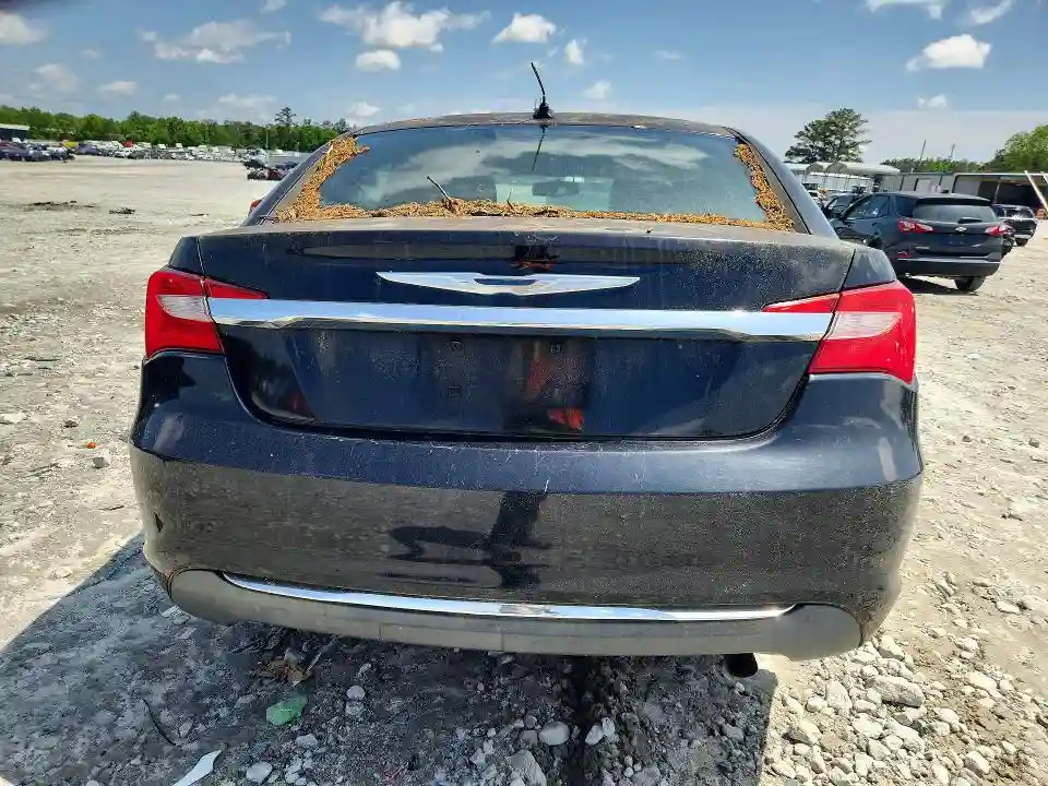 1C3BC2FB7BN581110 2011 CHRYSLER 200-5