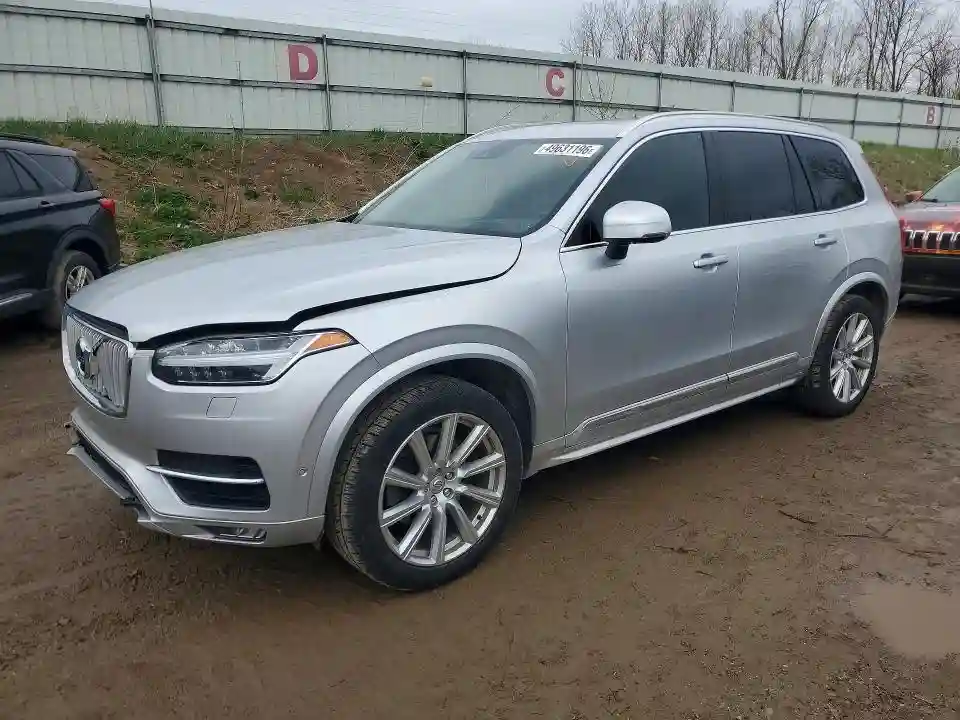 YV4A22PL7K1486083 2019 VOLVO XC90-0