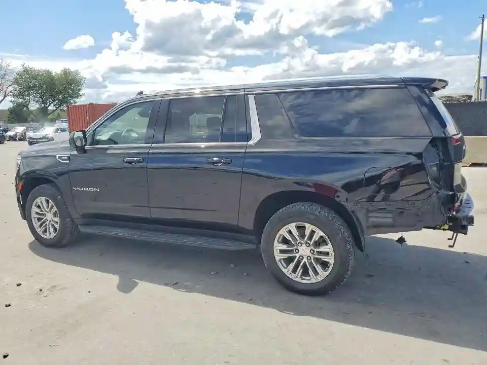 1GKS1FKD4NR257078 2022 GMC YUKON-1