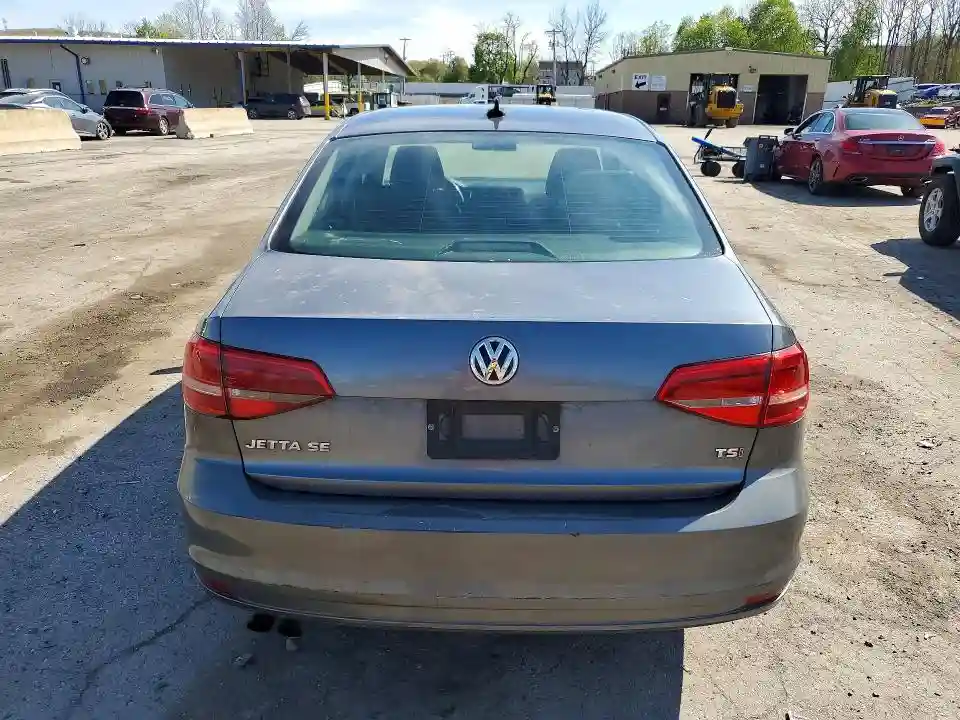 3VWD17AJ9FM336120 2015 VOLKSWAGEN JETTA-5