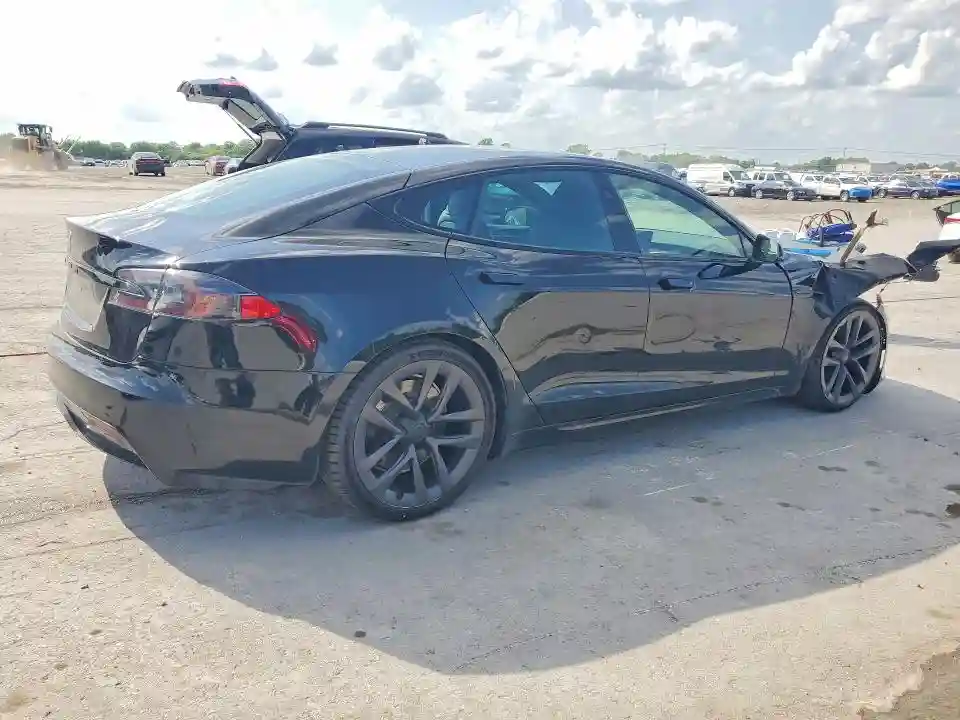5YJSA1E58MF437848 2021 TESLA MODEL S-2