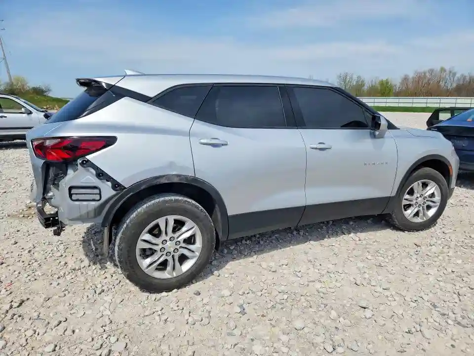 3GNKBCR48MS569548 2021 CHEVROLET BLAZER-2