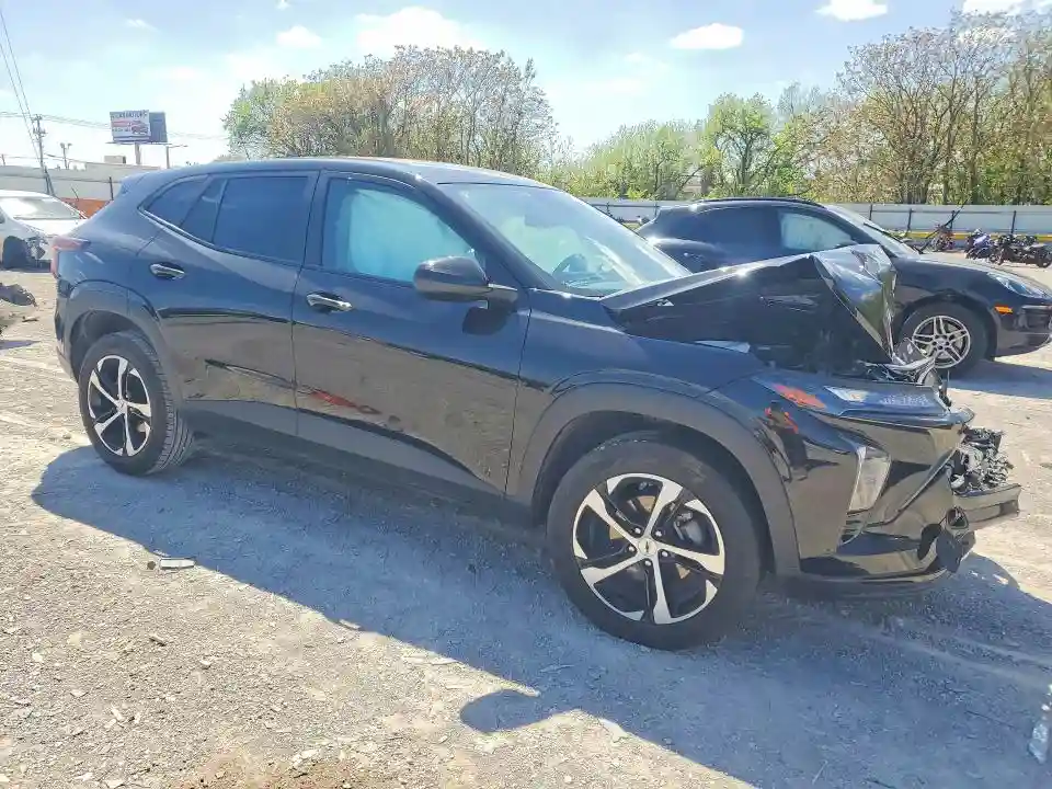 KL77LGE25RC030791 2024 CHEVROLET TRAX-3