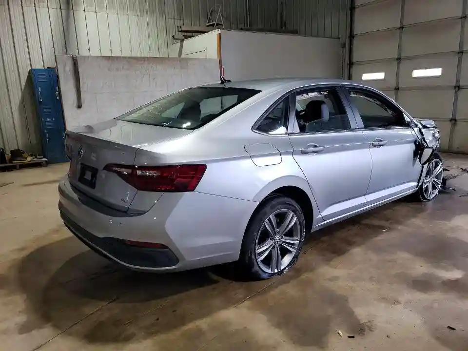 3VWEM7BU8RM051224 2024 VOLKSWAGEN JETTA-2