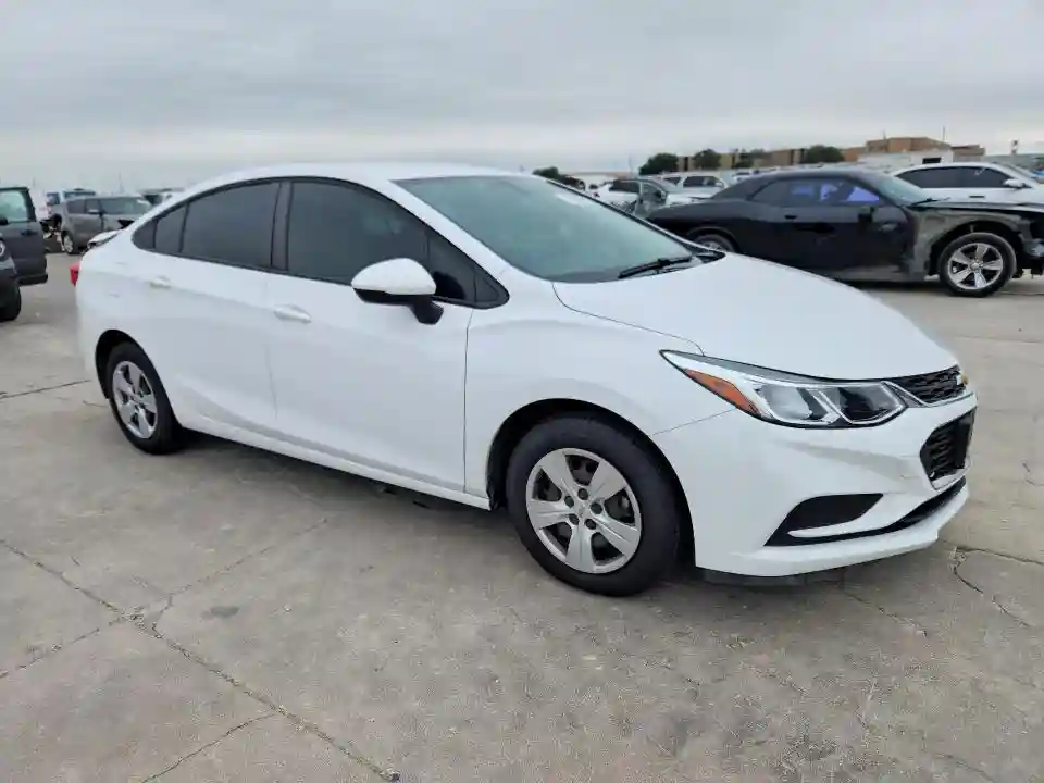 1G1BC5SMXJ7236444 2018 CHEVROLET CRUZE-3