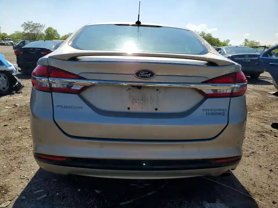 3FA6P0RU1JR124426 2018 FORD FUSION-5