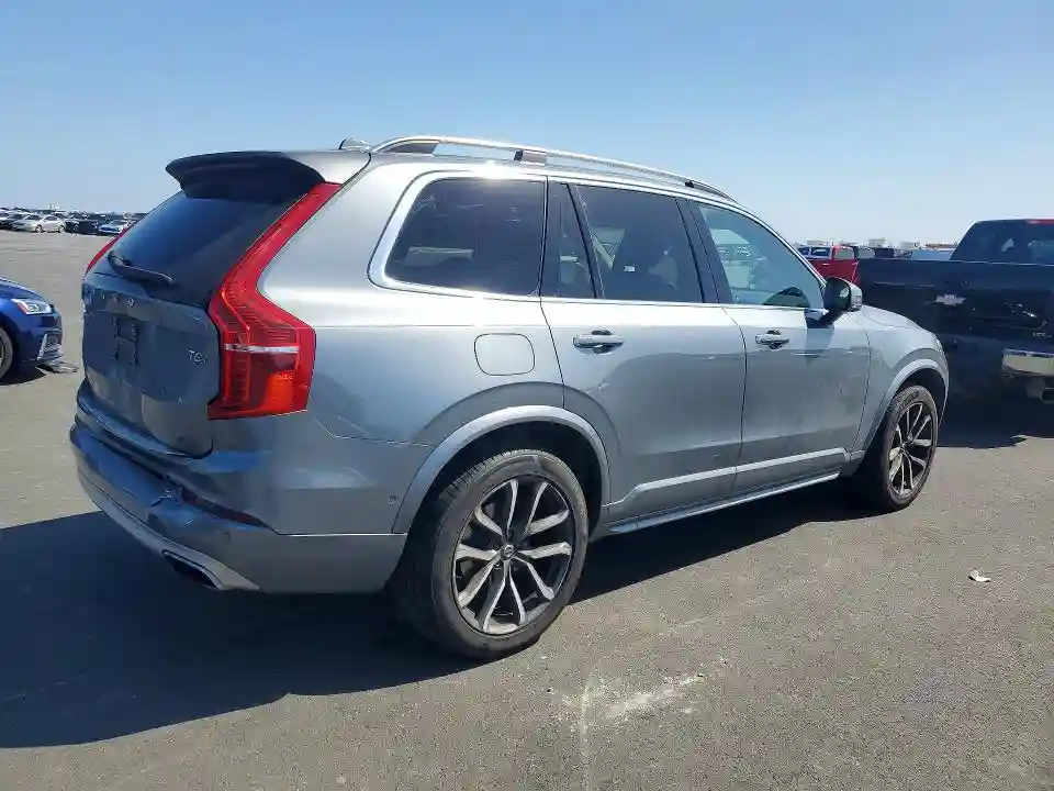 YV4A22PK8H1105194 2017 VOLVO XC90-2