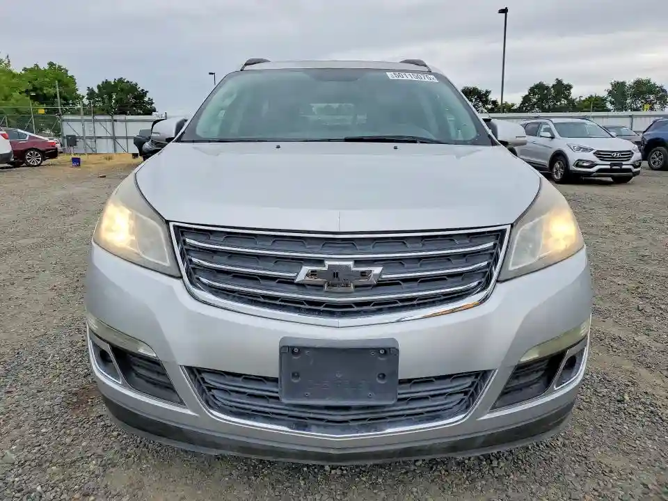 1GNKVJKD5DJ225490 2013 CHEVROLET TRAVERSE-4