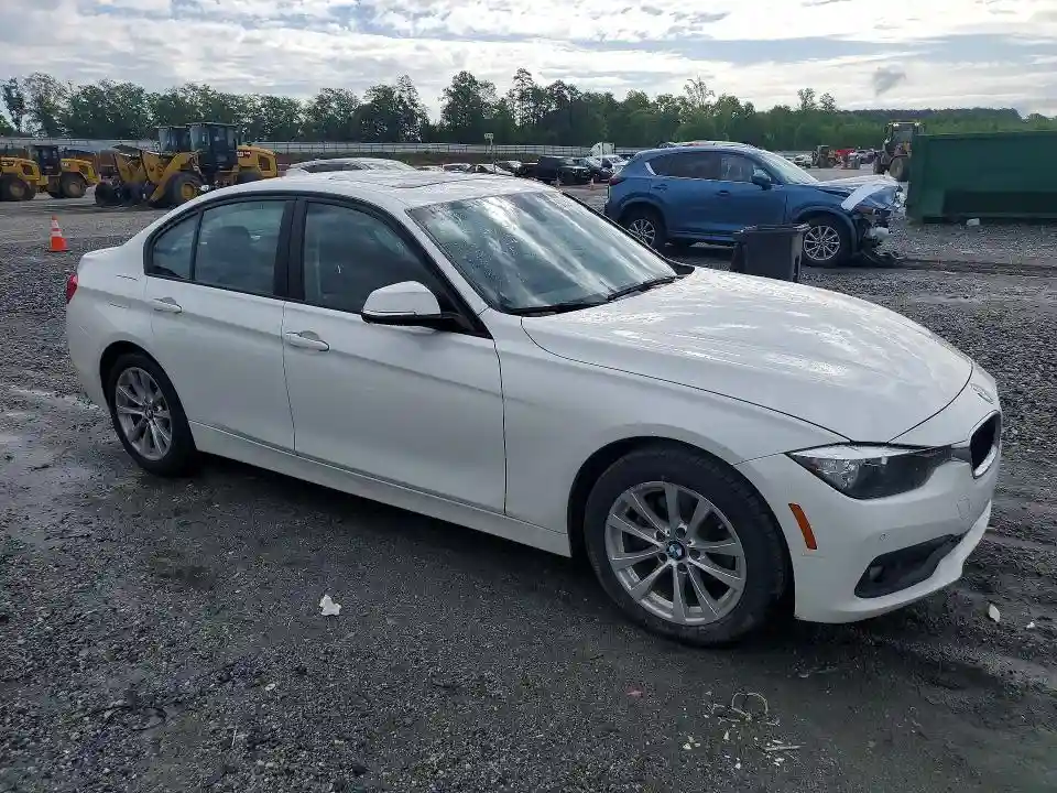 WBA8E1G30HNU18239 2017 BMW 3 SERIES-3