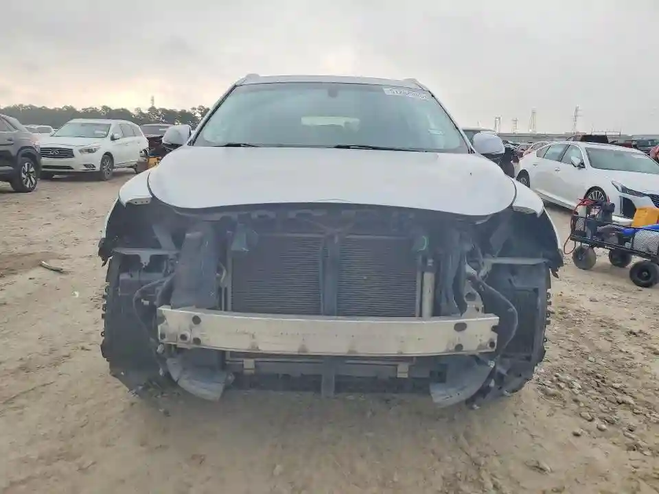 5N1DL0MM8HC522385 2017 INFINITI QX60-4