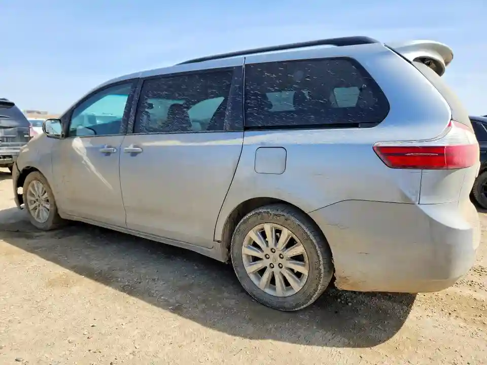 5TDJK3DC0FS119922 2015 TOYOTA SIENNA-1