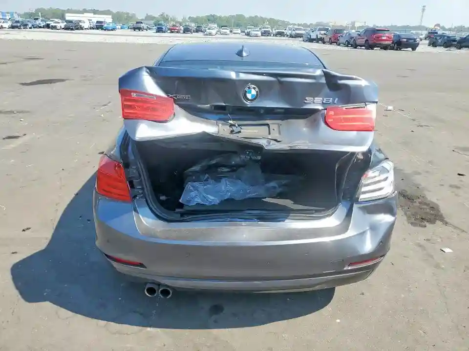 WBA3B5G56ENS10986 2014 BMW 3 SERIES-5